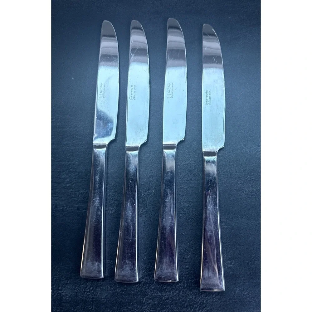 R&B Everyday Reed & Barton Gatehouse-lot of 4 Butter Knives - LAST ONES! Rare!